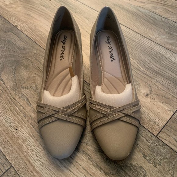 EASY STREET WALLIS WOMEN'S BLOCK HEEL PUMPS/HEELS OATMEAL LINEN 7.5 - Picture 3 of 10